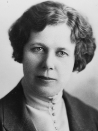 headshot of gladys pyle